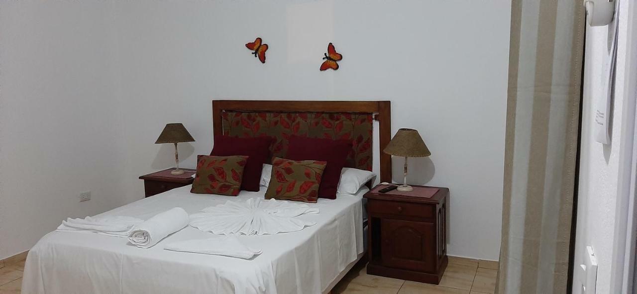 Complejo Alma Misionera Hotel Puerto Iguazu Exterior photo